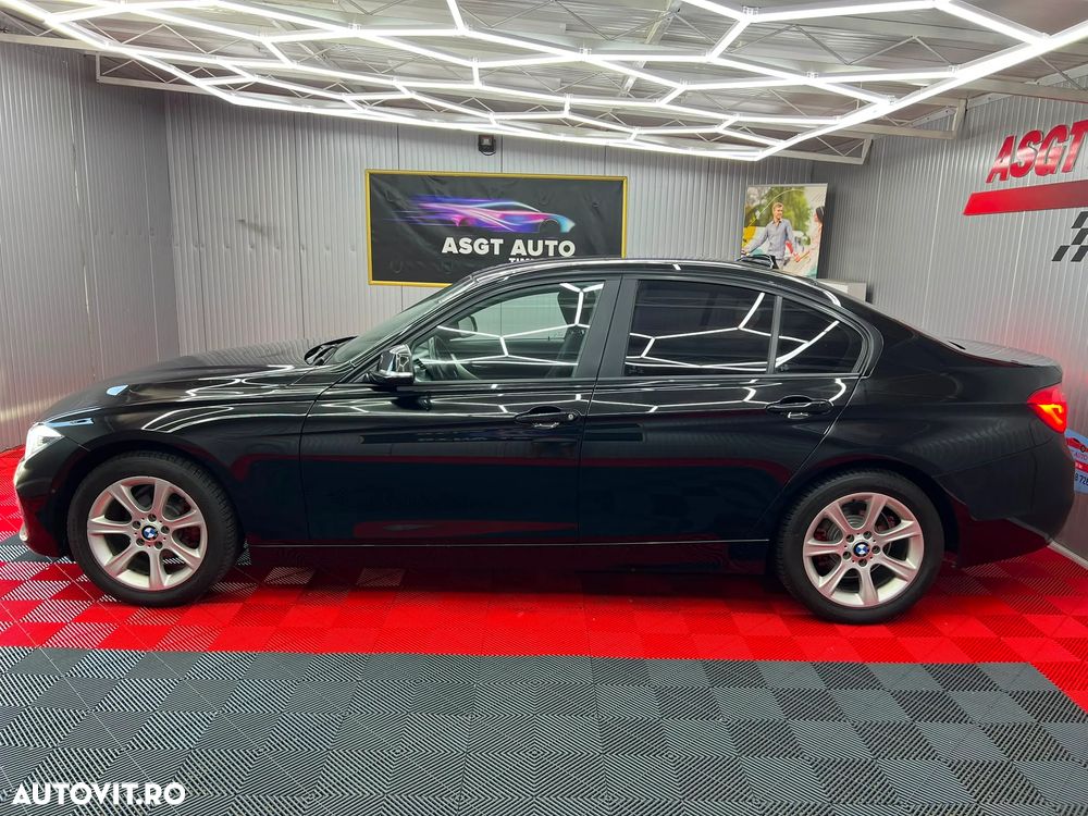 BMW Seria 3 318i Aut. - 20