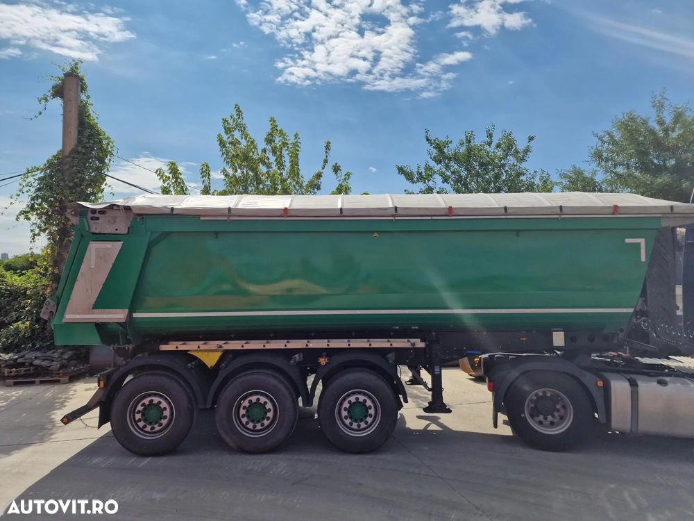Schmitz Cargobull SKi 8,2, 28mc, EX DEMO-FULL OPTION, 2022, 29500 EUR+Tva, oblon rabatabil hidraulic spate, prelata pe role cu telecomanda, axa liftabila, LED, Anvelope 95% ok, scena vizitare, picioare sprijn, HARDOX, posibil leasing 4 ani-SUPER PRET 29.500 EUR+Tva - 24