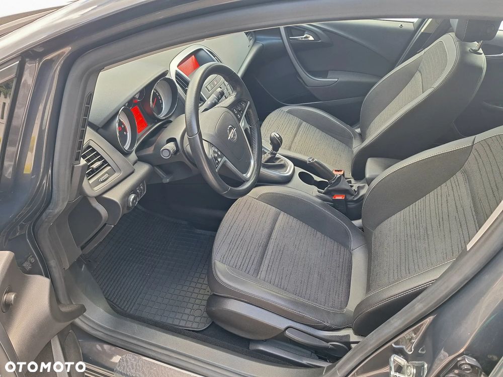 Opel Astra 1.6 Active EU6 - 22