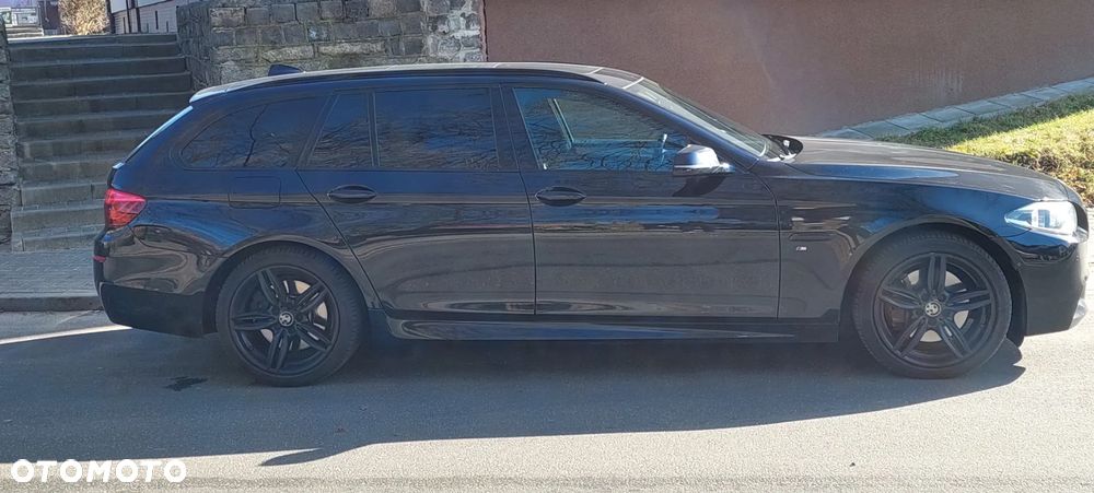 BMW Seria 5 530d xDrive - 25