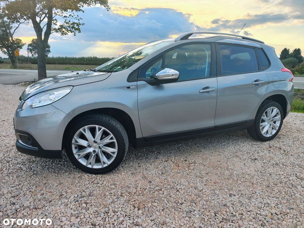 Peugeot 2008 1.6 BlueHDi Style - 6