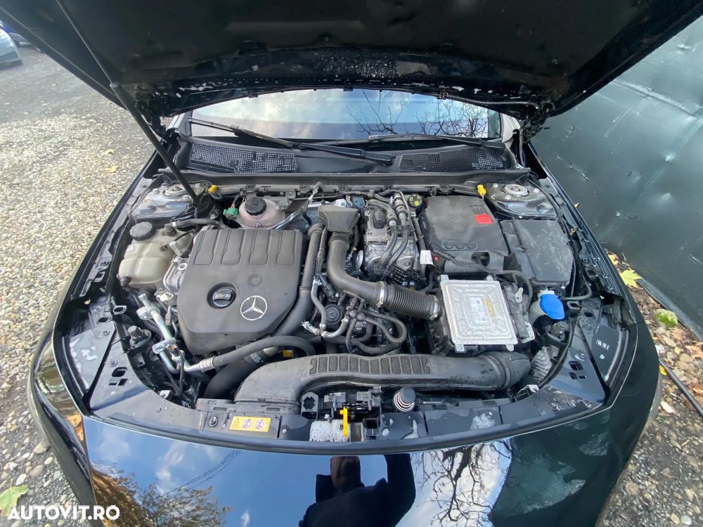 Mercedes-Benz CLA 250 e 8G-DCT AMG Line Advanced Plus - 21