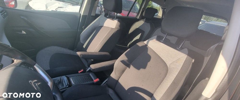 Citroën C4 SpaceTourer - 10