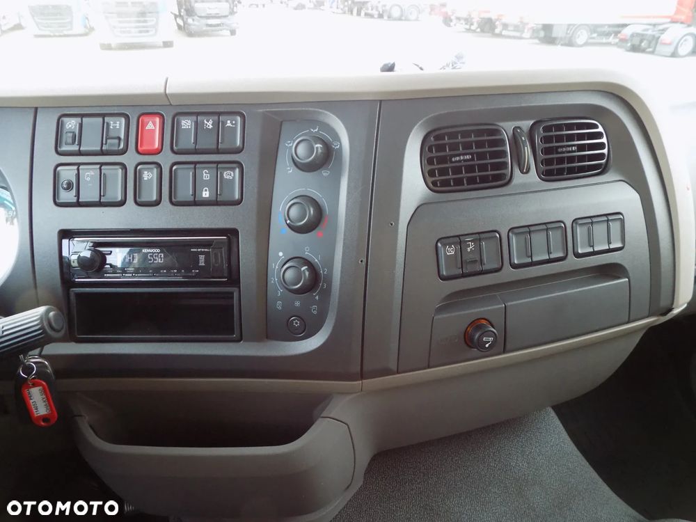 DAF LF260 CHŁODNIA - 13