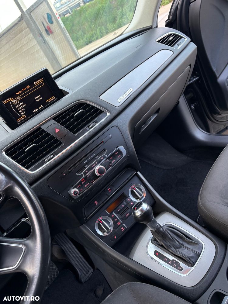 Audi Q3 2.0 TFSI Quattro S tronic - 9