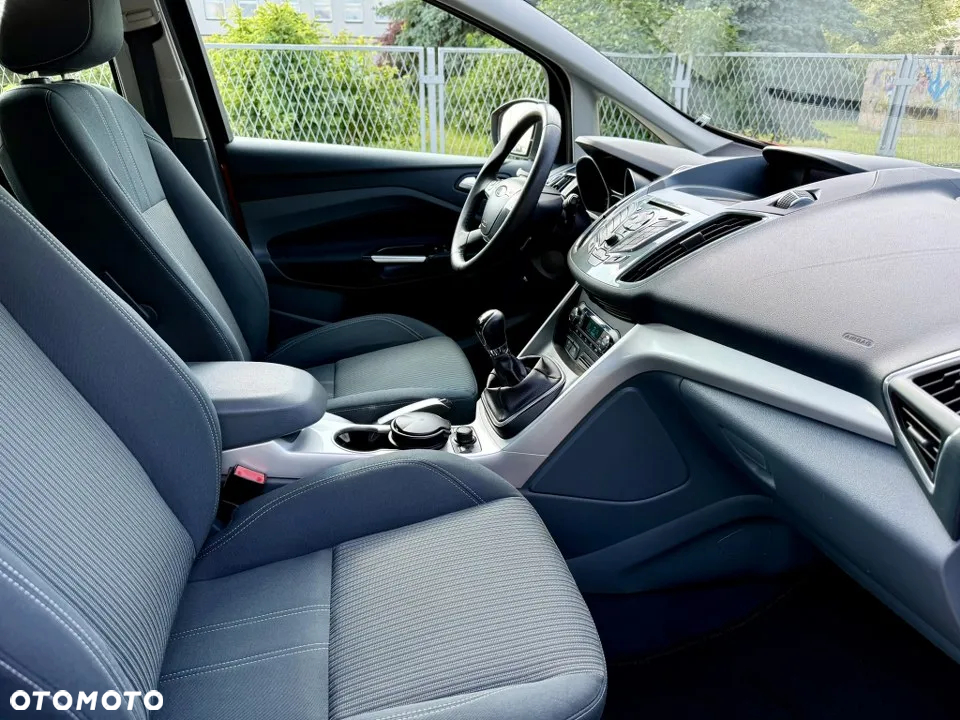 Ford C-MAX 1.6 Ti-VCT Titanium - 29