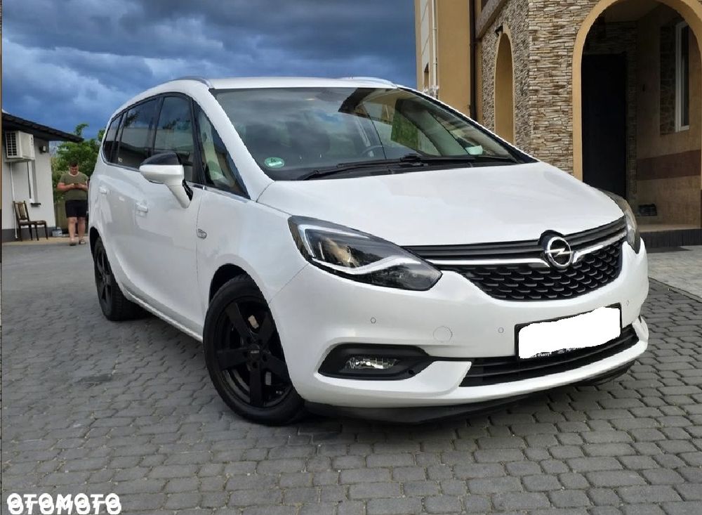 Opel Zafira - 3