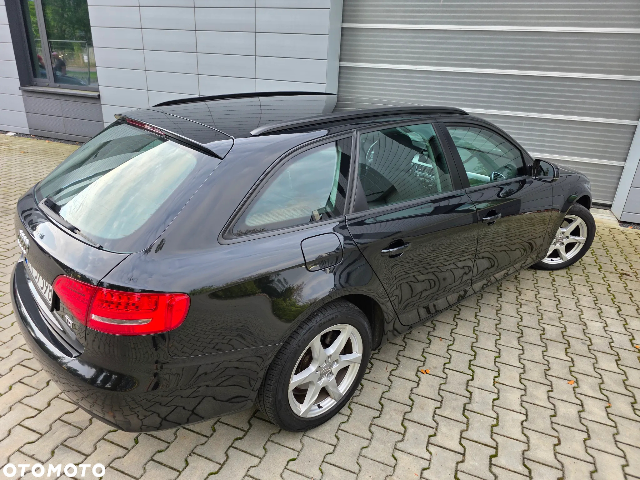 Audi A4 Avant 2.0 TDI DPF Ambition - 14