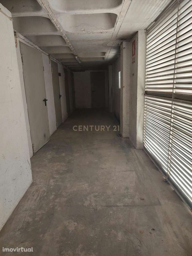 NÃO PERCA ESTA GRANDE OPORTUNIDADE!   IMÓVEL ÚNICO COM CINCO ARRECADAÇ - Grande imagem: 4/6