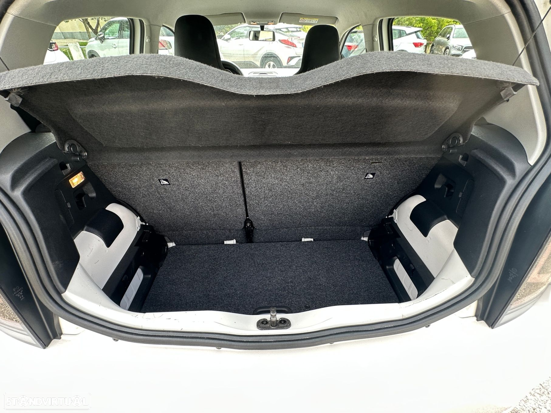 VW Up! 1.0 BMT Move - 9