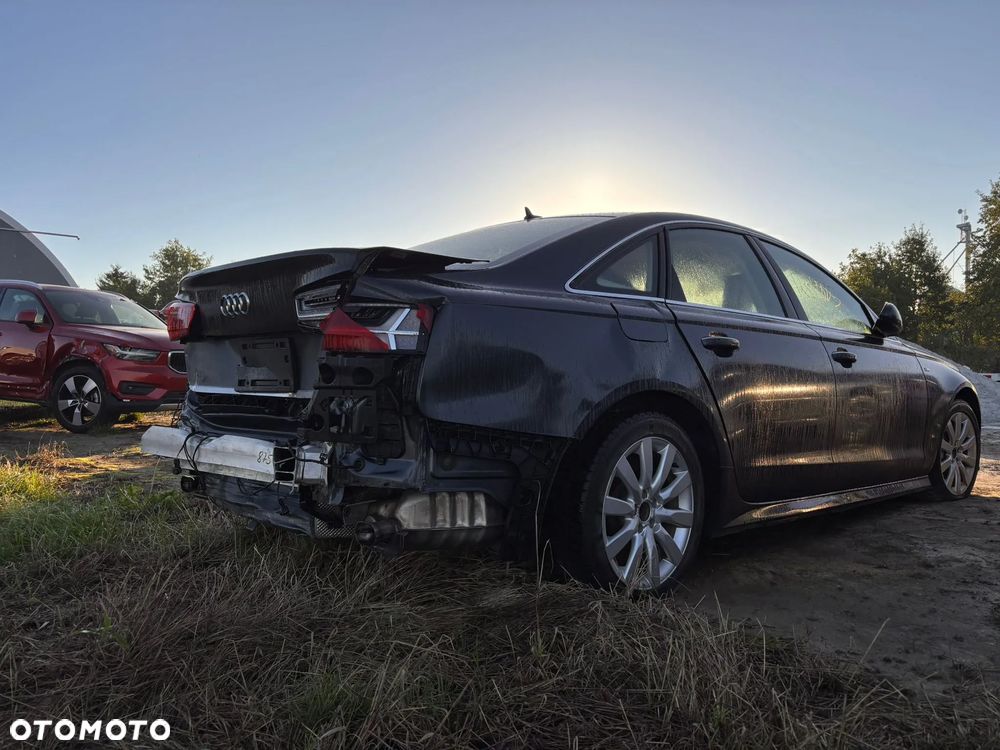 Audi A6 - 12