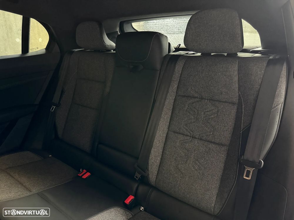 Renault Rafale 1.2 Full Hybrid E-Tech Techno - 42