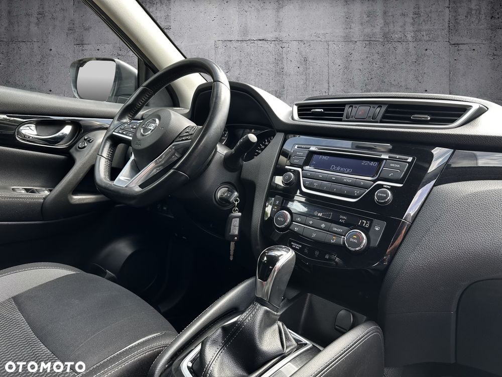 Nissan Qashqai 1.2 DIG-T Xtronic ACENTA - 14