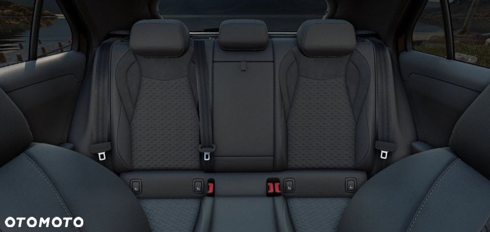 Volkswagen T-Roc 1.5 eTSI R-Line DSG - 14