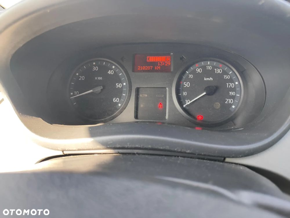 Renault Trafic - 6