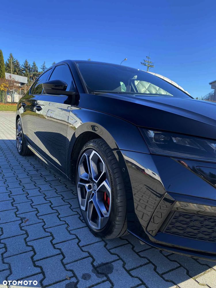 Skoda Octavia 2.0 TSI RS DSG - 8