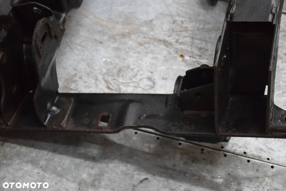 JEEP CHEROKEE KJ SANKI PRZÓD BELKA - 19