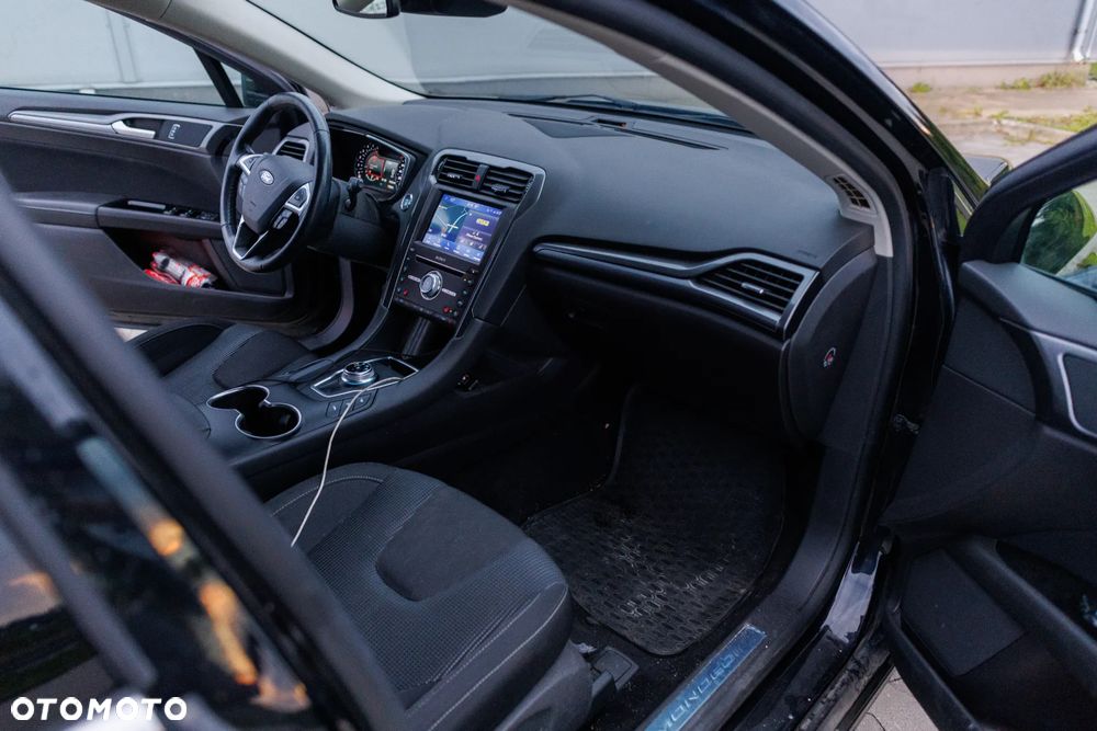 Ford Mondeo 2.0 EcoBlue Titanium - 12