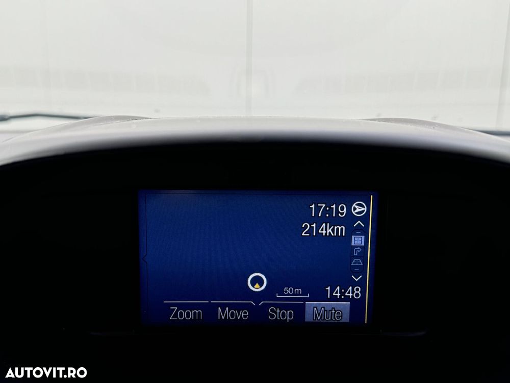 Ford Kuga 1.6 EcoBoost 2x4 Titanium - 18