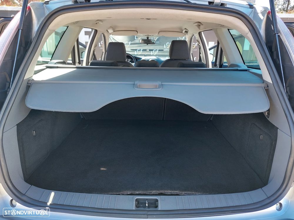 Ford Focus SW 1.6 TDCi Trend - 23