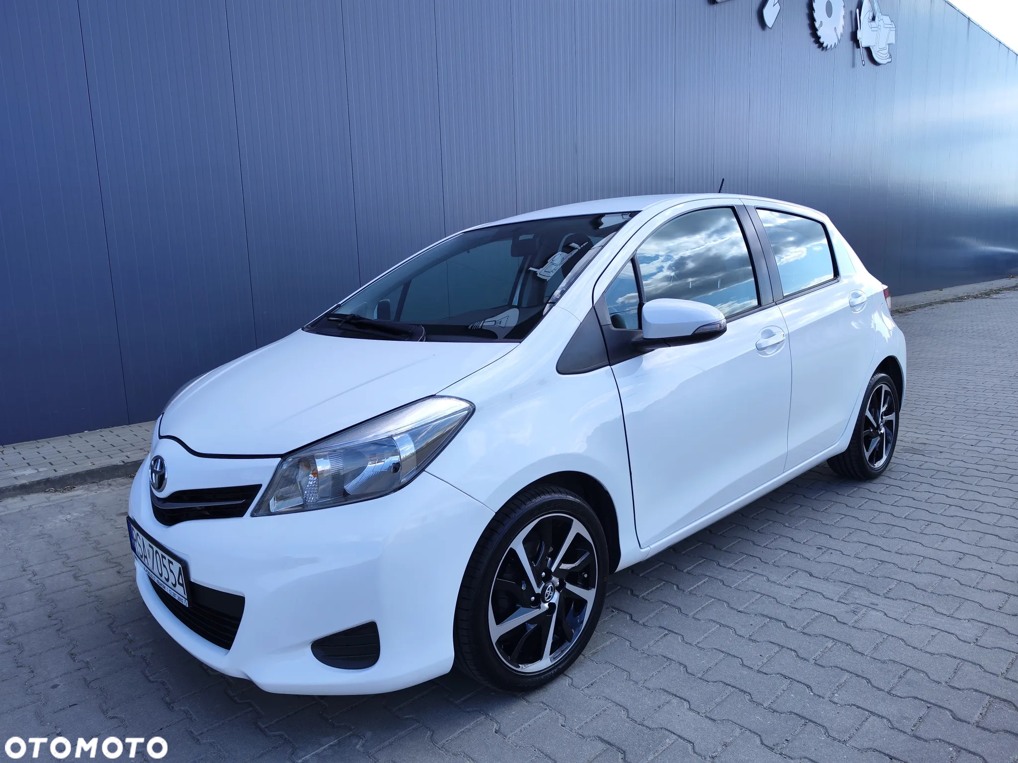 Toyota Yaris - 9