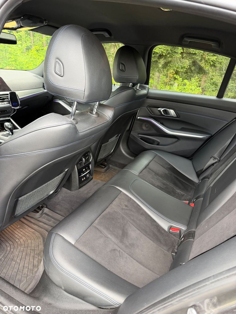 BMW Seria 3 320d - 5