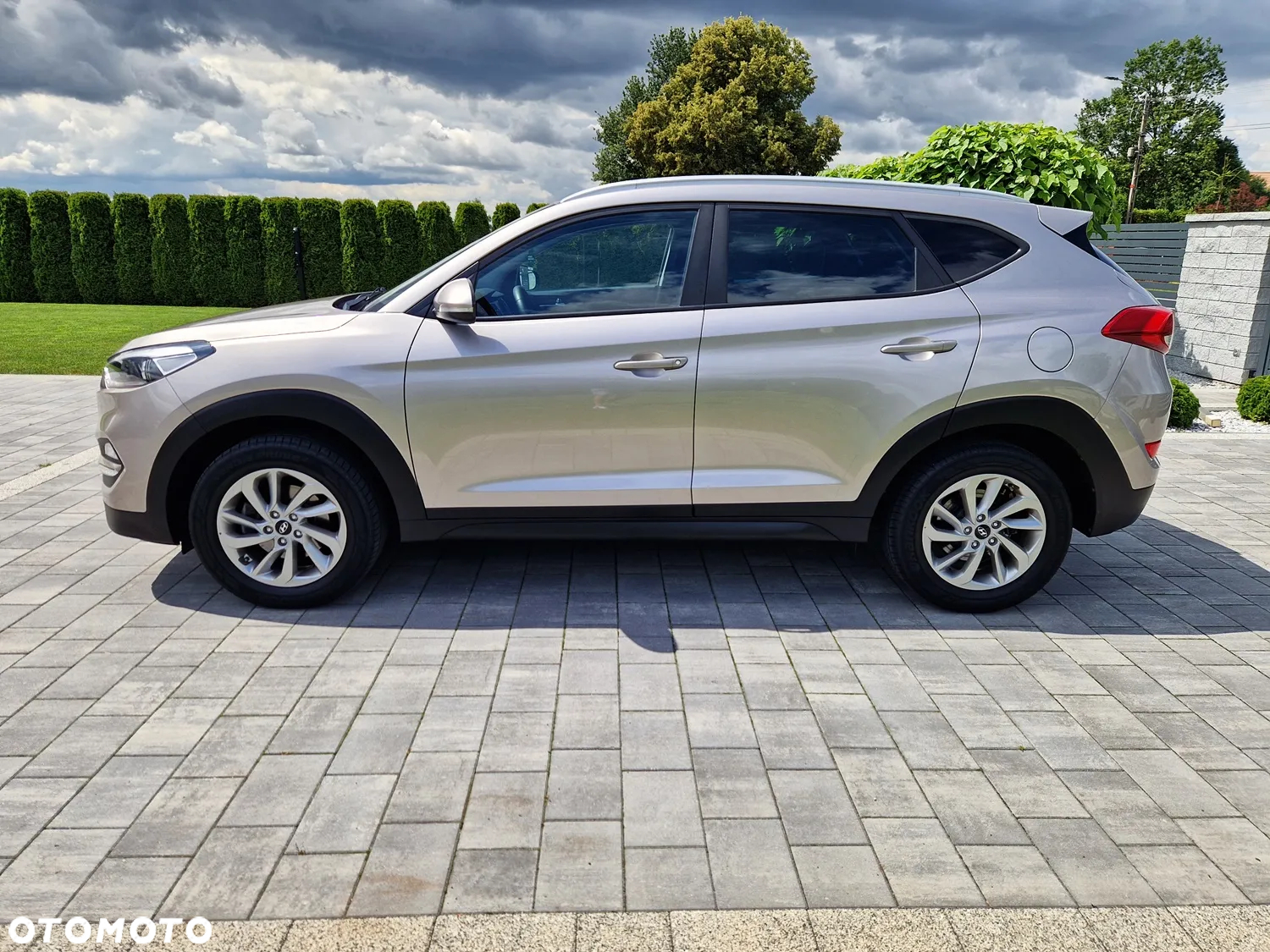 Hyundai Tucson 1.6 GDi 2WD Select - 4