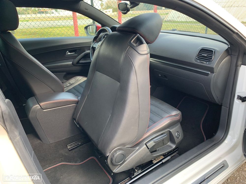 VW Scirocco 2.0 TDI GTD - 16