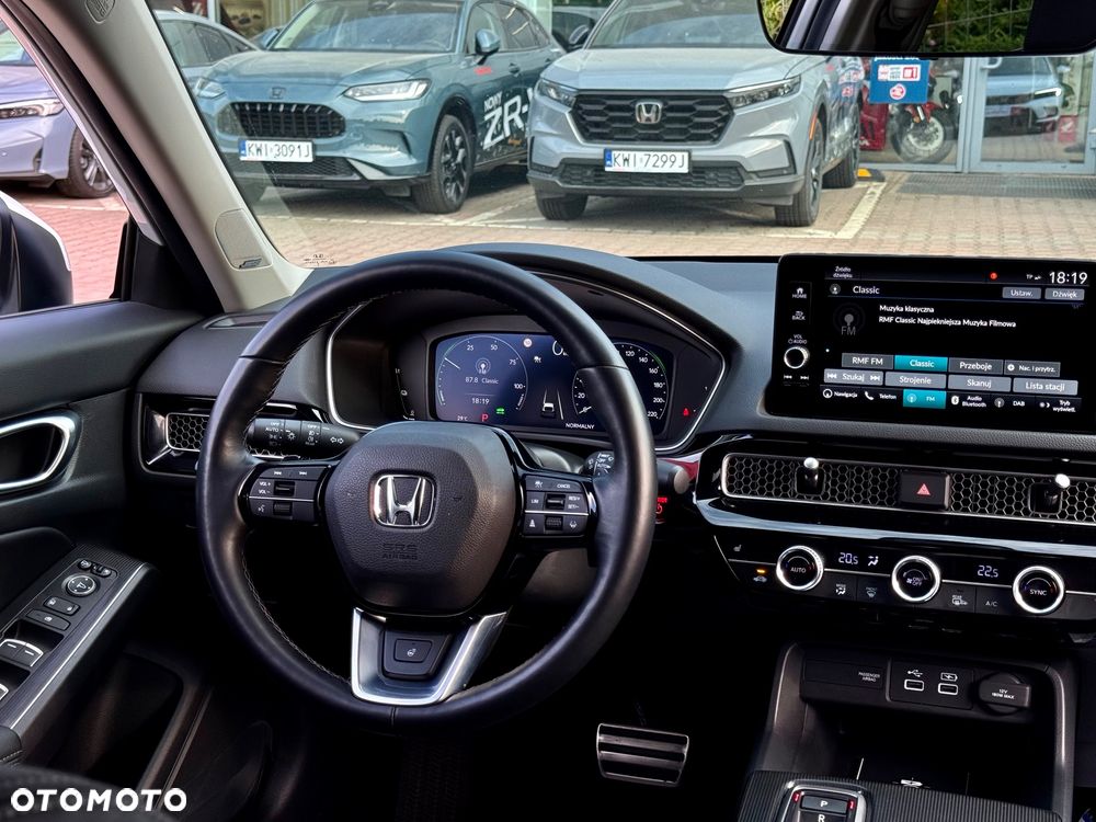 Honda Civic 2.0 i-MMD Advance BSI CVT - 11