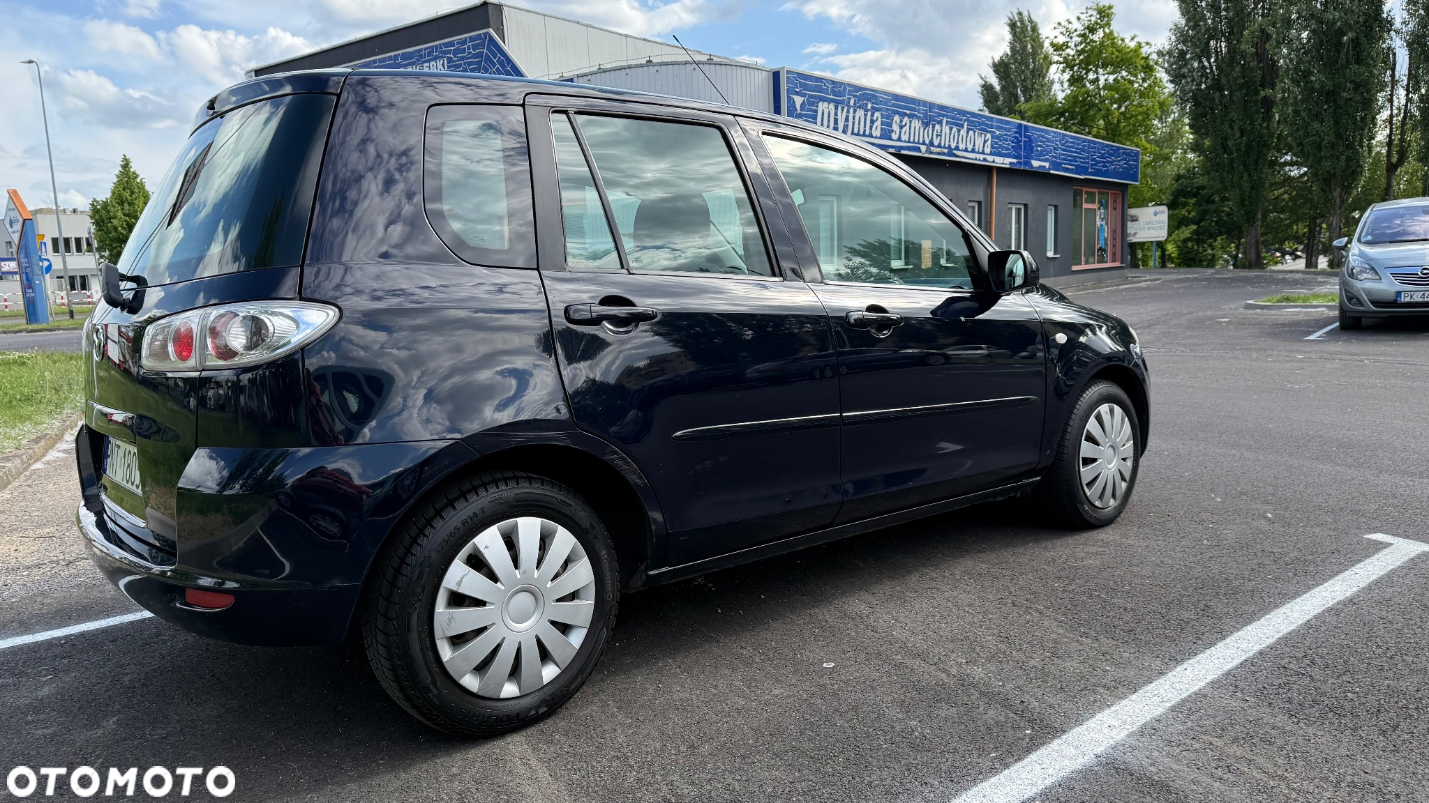 Mazda 2 - 8