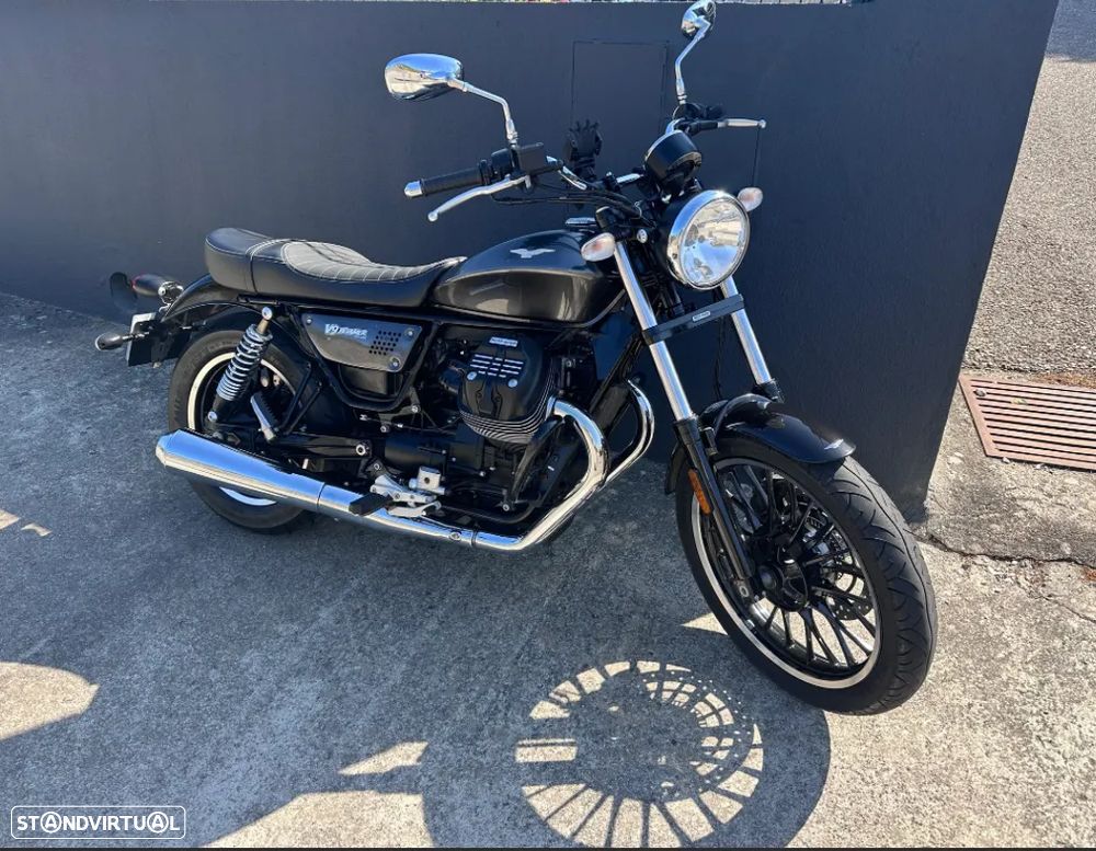 Moto Guzzi V9 V9 Roamer - 1