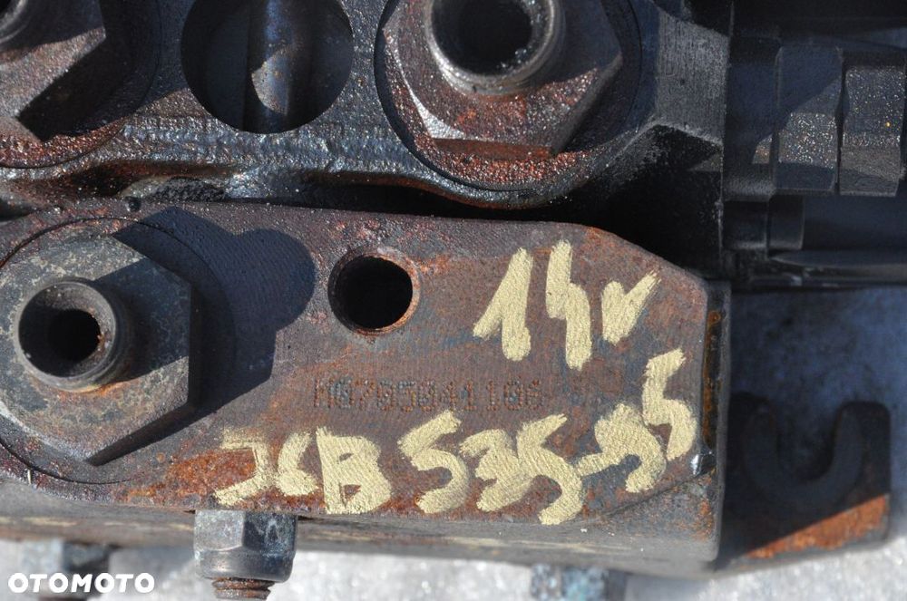 Rozdzielacz JCB 535-95 07260157 - 5