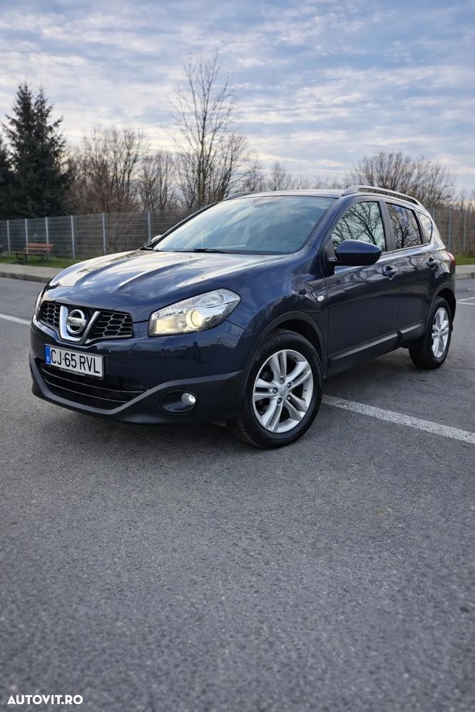 Nissan Qashqai 2.0 DCI 4 x 4 DPF Aut tekna - 1