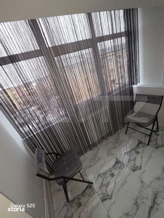 Apartament 3 camere, 78 mp, zona Micro 12 — fotografia 1