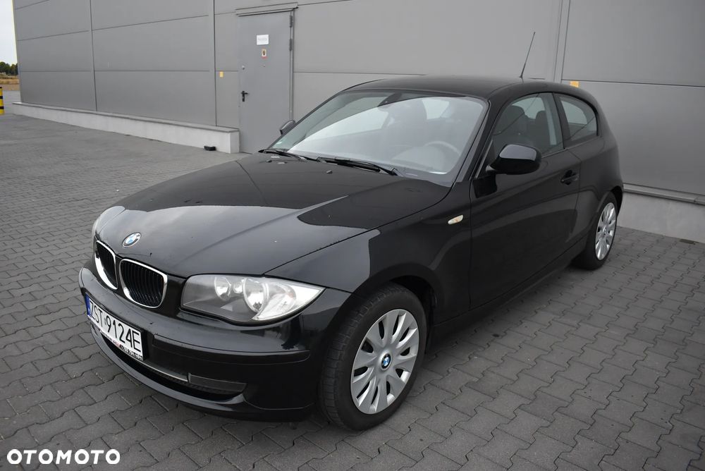 BMW Seria 1 116i - 1