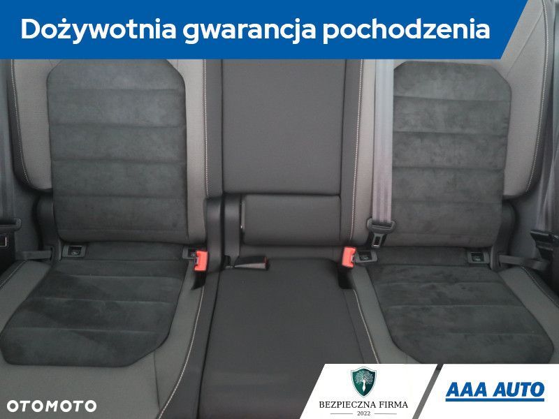 Volkswagen Golf Sportsvan - 12