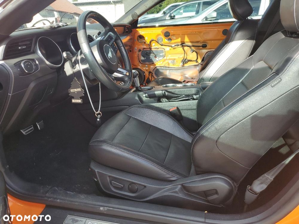 Ford Mustang ver-5-0-v8-mach-1 - 7