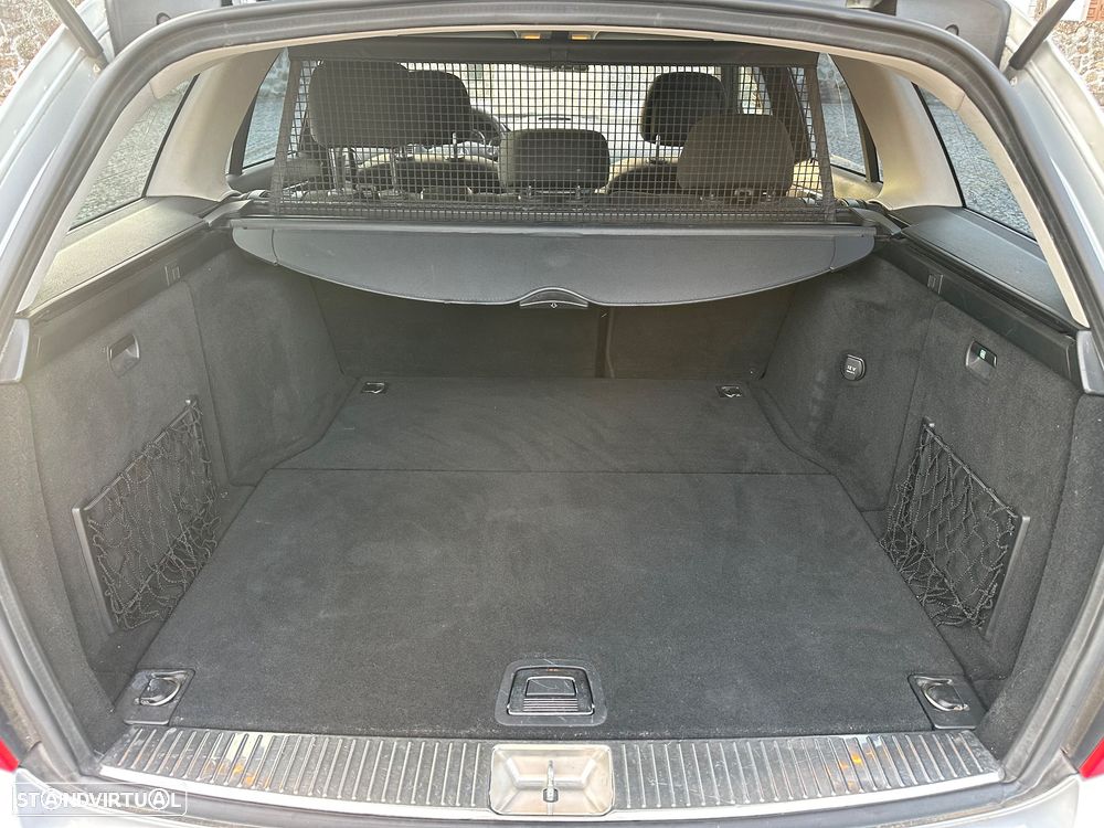 Mercedes-Benz C 200 Station CDI DPF BlueEFFICIENCY Special Edition - 23