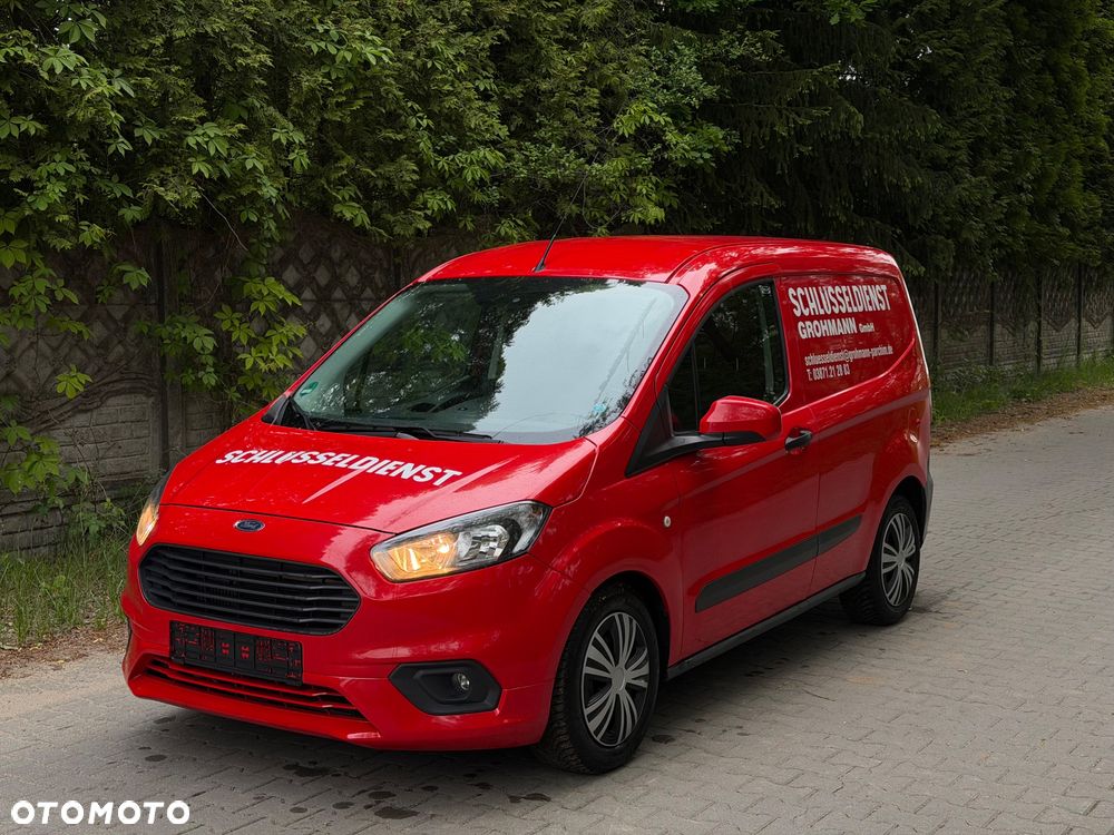 Ford Transit Courier - 2