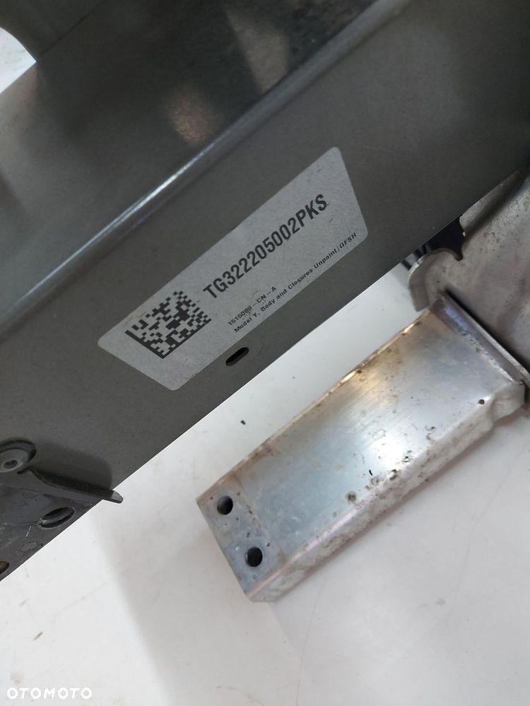 TESLA MODEL Y 2022r CHŁODNICE PAS PRZEDNI WZMOCNIENIE 1660012-00-B - 12