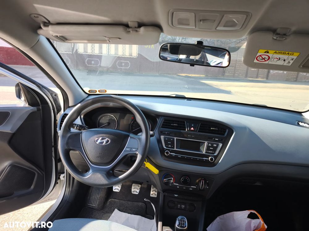 Hyundai i20 1.4 CRDI Active YES! Plus - 8