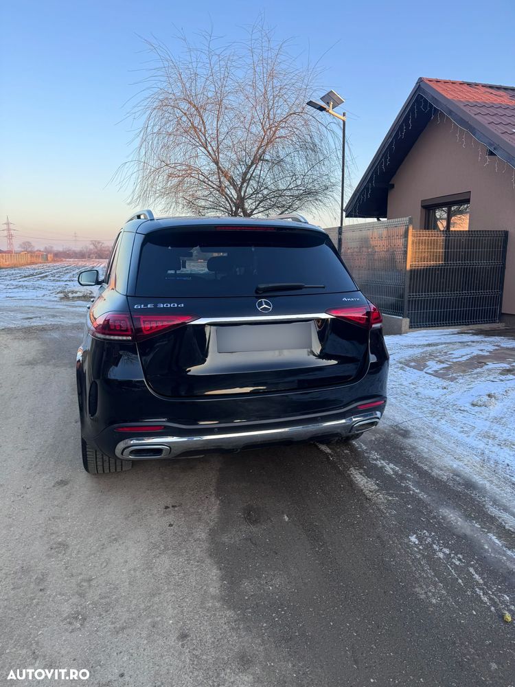 Mercedes-Benz GLE 300 d 4MATIC 9G-TRONIC AMG Line - 10