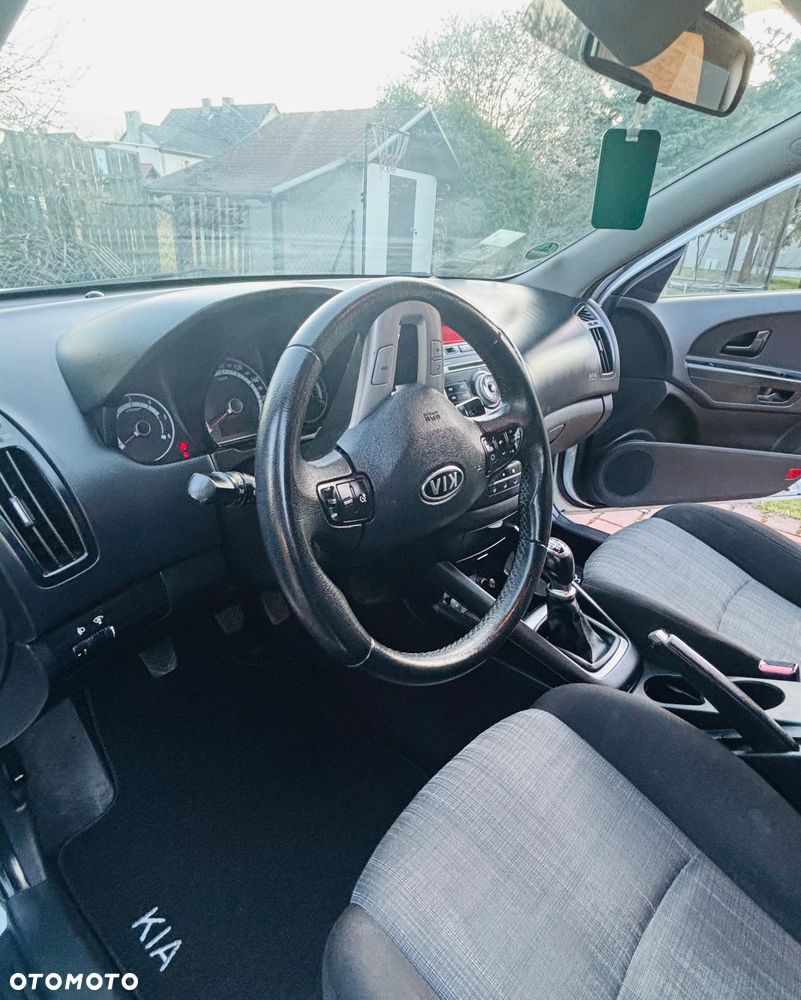 Kia Ceed 1.6 Crdi Comfort - 6