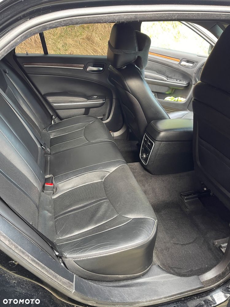 Lancia Thema 3.6 V6 VVT 24V Automatik Executive - 17