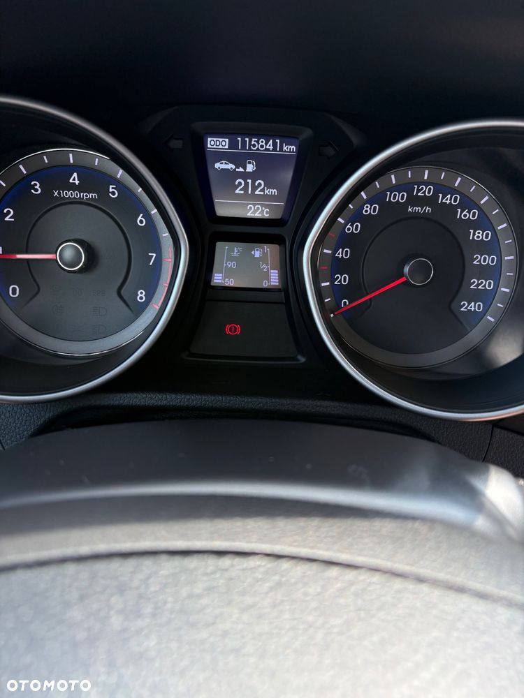 Hyundai i30 blue Kombi 1.6 GDi Style - 19