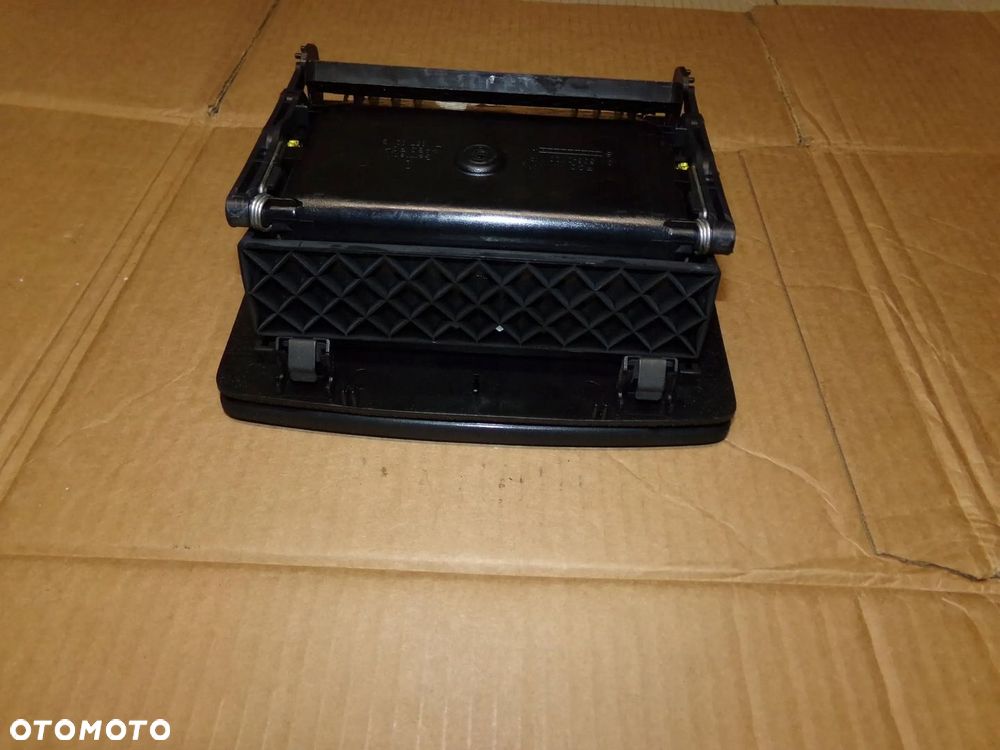 SCHOWEK DESKI ROZDZIELCZEJ VW TOURAN - 5