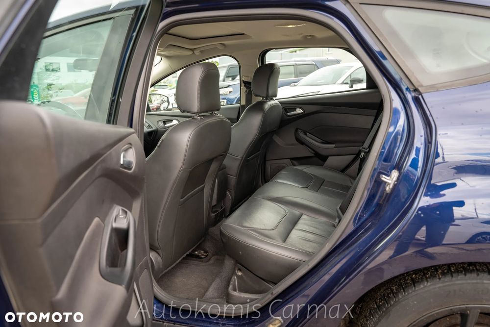 Ford Focus - 23