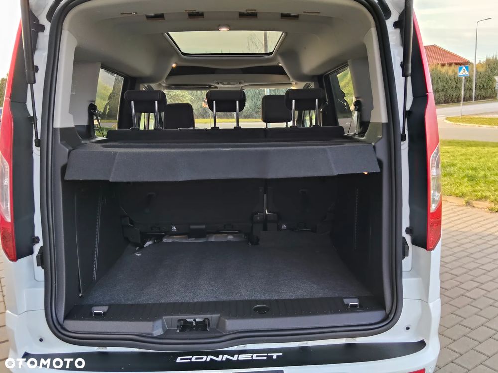 Ford Tourneo Connect - 29