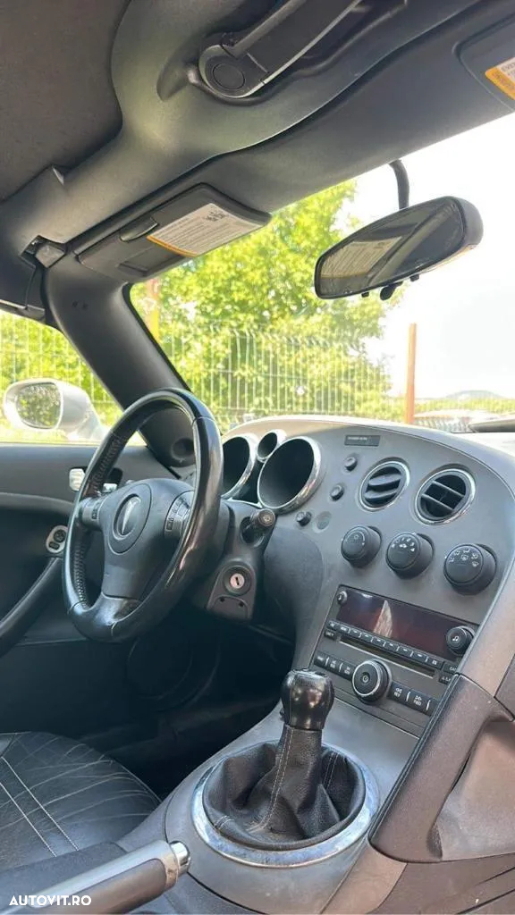 Pontiac Solstice - 10