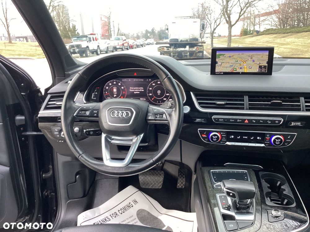 Audi Q7 - 16